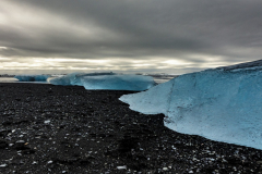 The Necklace: Ceylon Sapphire Ice on Black Lava Sand  (Jökulsárlón 2014)